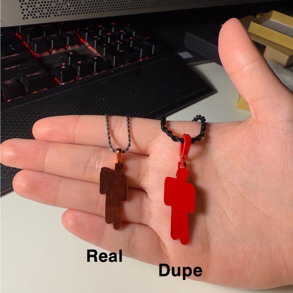 Billie Eilish Blohsh Necklace - Picture 6 of 13